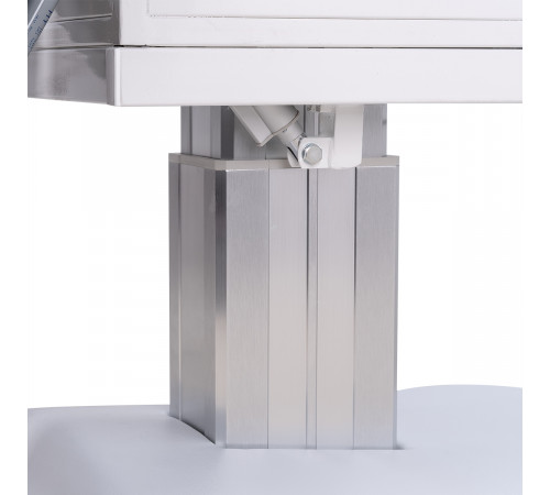 Педикюрное кресло Оникс-04 на колонне, 3 мотора